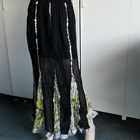 Maxi skirt - Picture 1 of 4